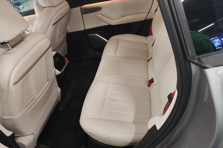 Used ONVO L60 2024 60 kWh Rear-Drive Version