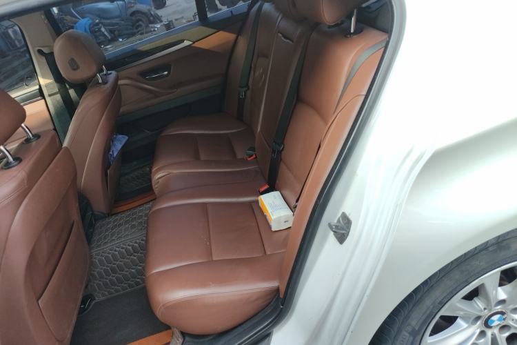 Used BMW 5 Series 2014 520Li Elegant Model
