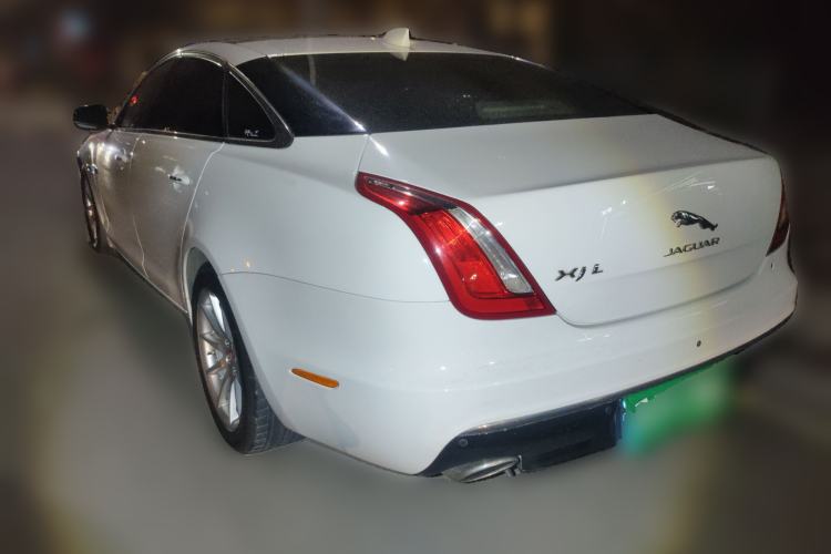 Used Jaguar XJ 2016 XJL 2.0T Two-Wheel-Drive Elegant Business Edition