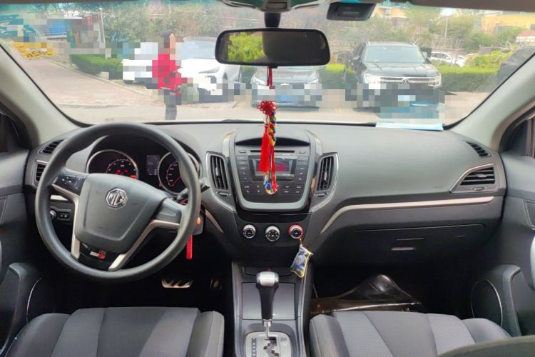 Used MG 5 2012 1.5L Automatic Luxury Edition Center Console