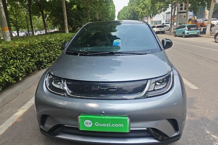 Used BYD Dolphin 2023 420 km Fashion Edition
