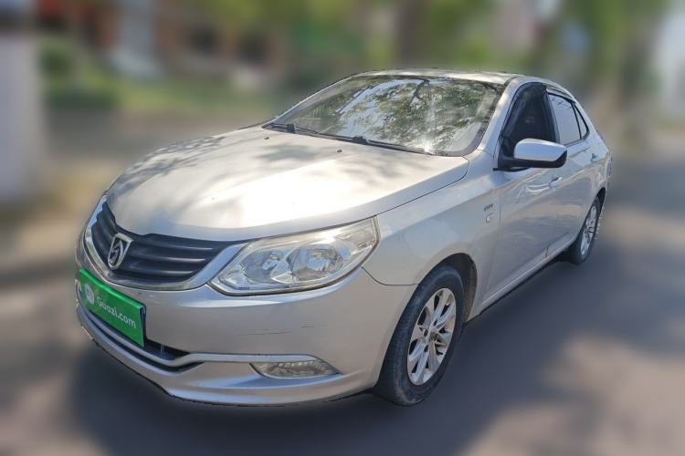 Used Baojun 630 2014 1.5L manual standard version