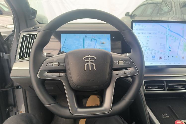 Used BYD Song L DM-i 2025 Intelligent Driving Version 112 km Beyond-Range Type Steering Wheel