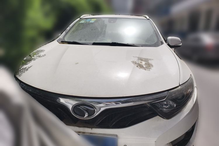 Used Soueast DX7 2016 1.5T Manual Triumph Edition Front