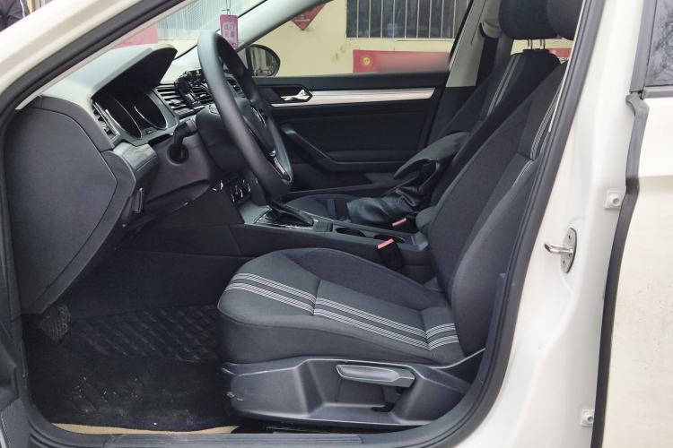 Used Volkswagen Lamando 2018 230TSI DSG Fashion Edition
