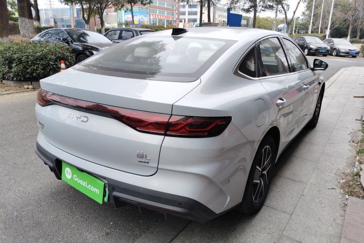 Used BYD Qin L 2025 DM-i Smart Drive 120KM Superior Model