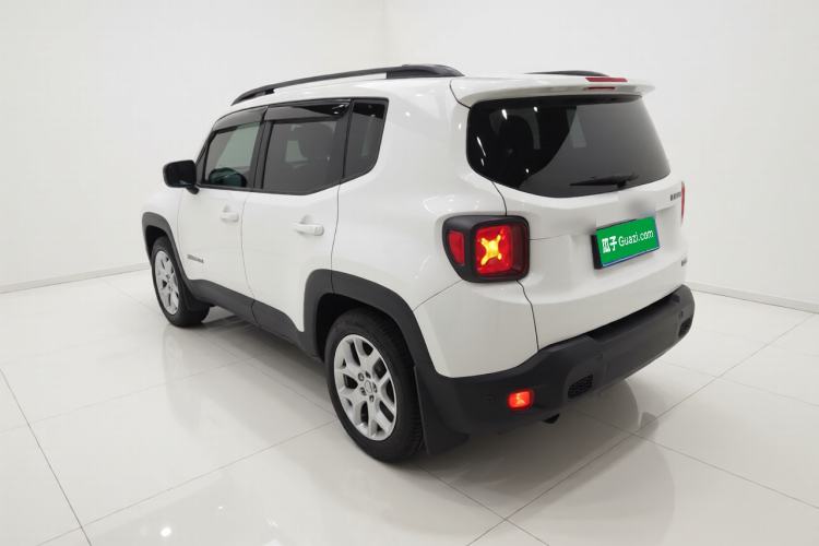 Used Jeep Renegade 2018 Connected Large Screen Version 180T Automatic High-Energy Edition
