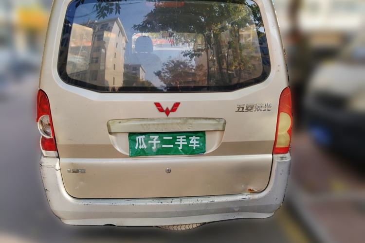Used Wuling Rongguang 2011 1.2L Base Version
