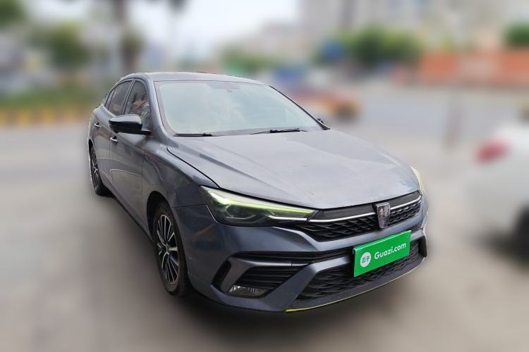 Used Roewe i5 2021 1.5L CVT Diamond Edition Front Right 45 Deg