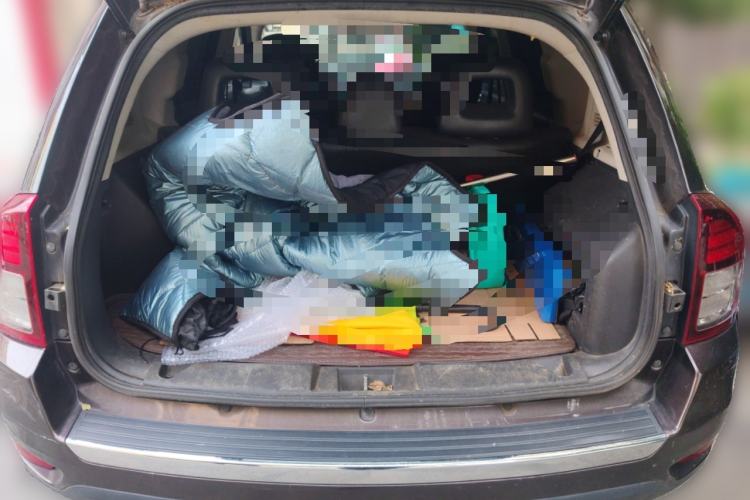 Used Jeep Compass 2014 2.4L Four-Wheel Drive Serpentine Collection Edition Trunk