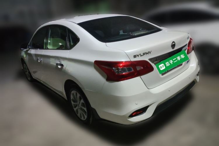 Used Nissan Sylphy 2016 1.6XV CVT ZhiZun Edition Rear Left 45 Deg