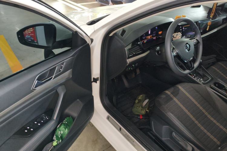 Used Volkswagen Lavida 2022 280TSI DSG Comfort Edition
