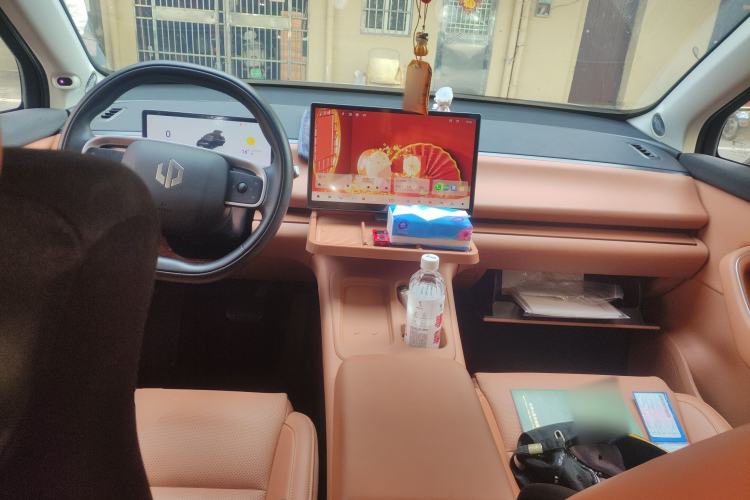 Used Leapmotor C16 2024 Range-Extended 200 Luxury Edition Center Console