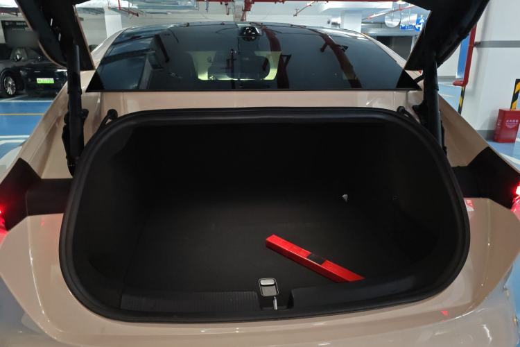 Used Nio ET5 2022 100 kWh
