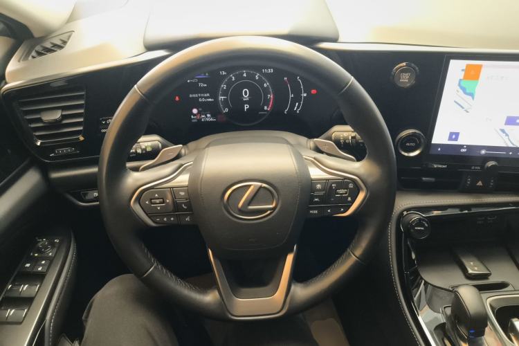 Used Lexus NX 2023 260 Front-Wheel Drive Chuanchi Edition Center Console