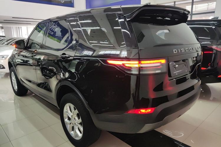 Used Land Rover Discovery 2018 3.0 SC V6 SE Exterior 2