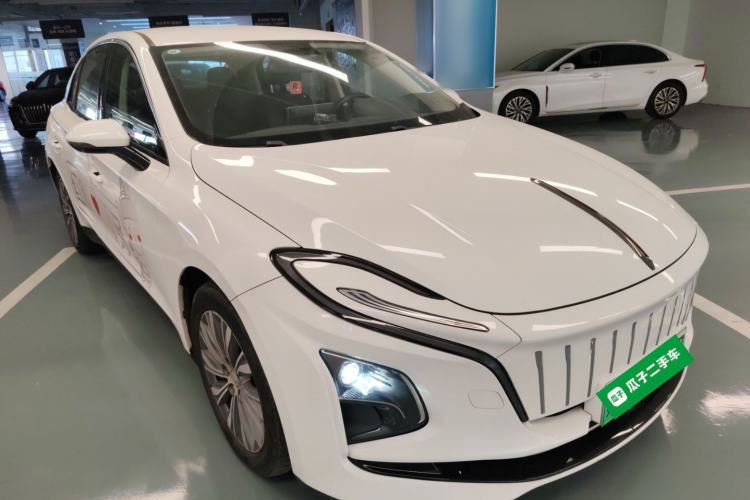 Used Hongqi E-QM5 2022 431 km Charge & Enjoy Edition