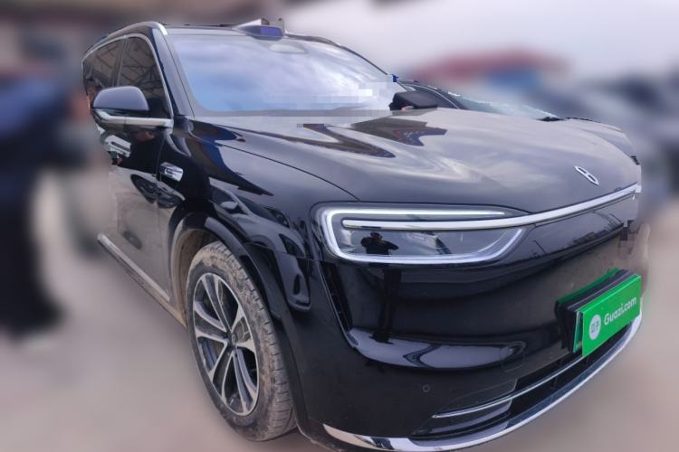 Used Hima AITO M7 2026 Model Range-Extending Max All-Wheel Drive 5-Seater Version Front Right 45 Deg