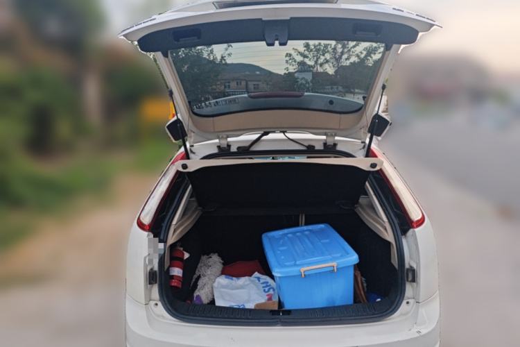 Used Ford Focus 2013 Hatchback Classic 1.8L Automatic Fashion Edition