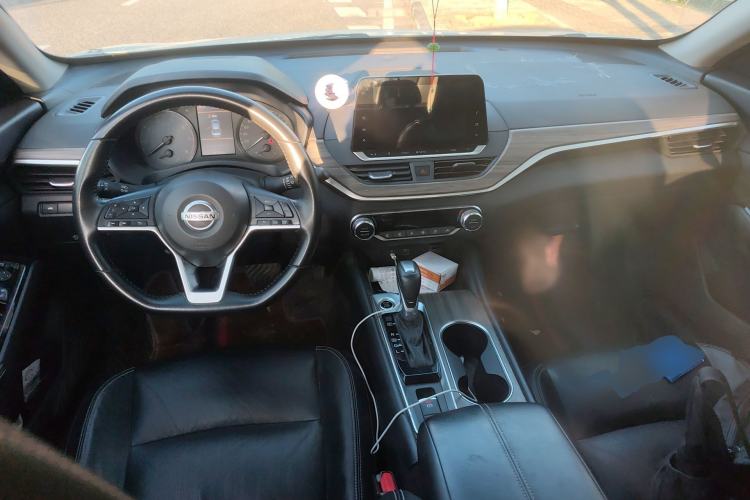 Used Nissan Teana 2021 2.0L XL Comfort Edition Center Console