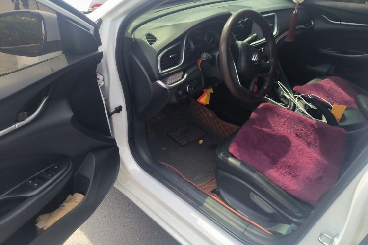 Used Buick GT 2019 18T Automatic Connected Elite Model China V Standard Driver Seat