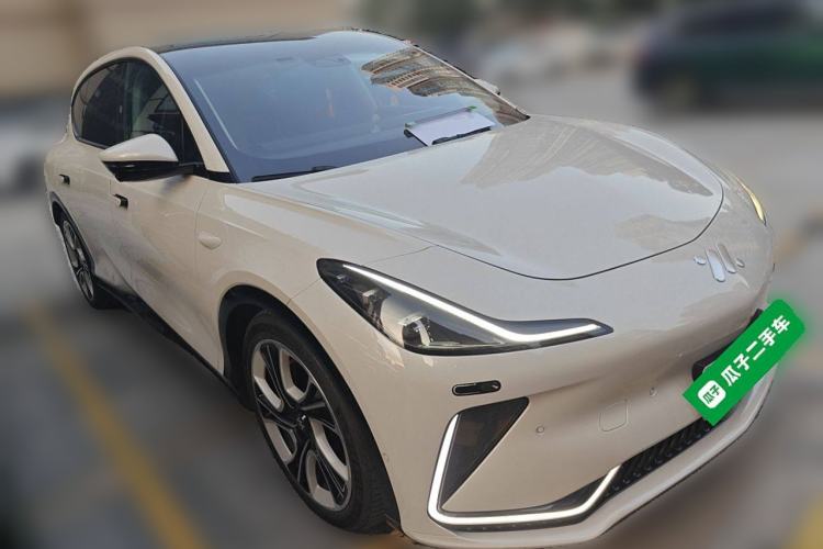 Used IM LS7 2023 100kWh Lux All-Wheel-Drive Version