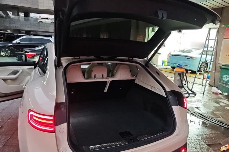 Used Hima Luxeed R7 2025 Range-Extended Version 251 km Max