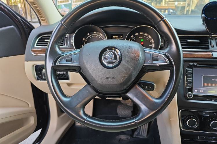 Used Skoda Superb 2013 1.8TSI Automatic MingShi Edition