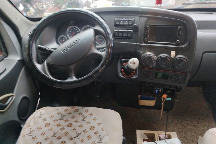 Used Iveco Power Daily 2013 2.8T-A32 Express Version