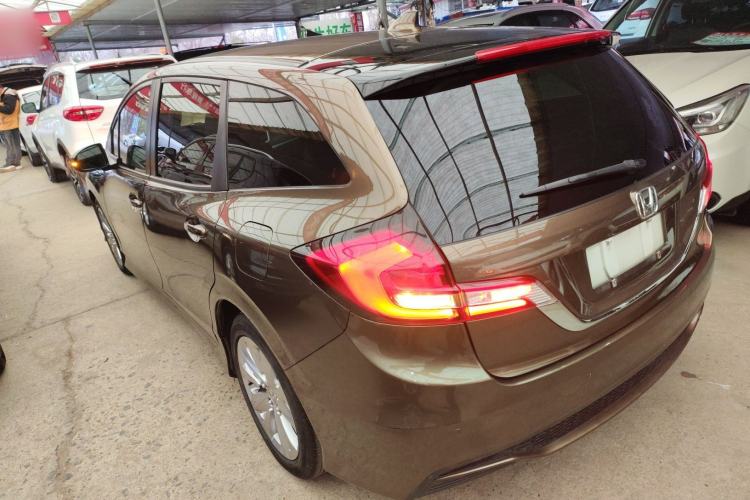 Used Honda Jade 2017 1.8L automatic Comfort version 5 seats