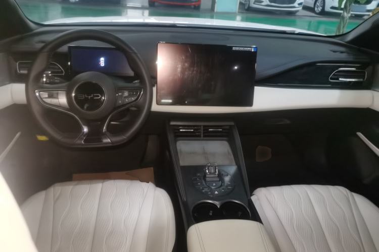 Used BYD Seal 06 New Energy 2024 DM-i 120KM Flagship Model