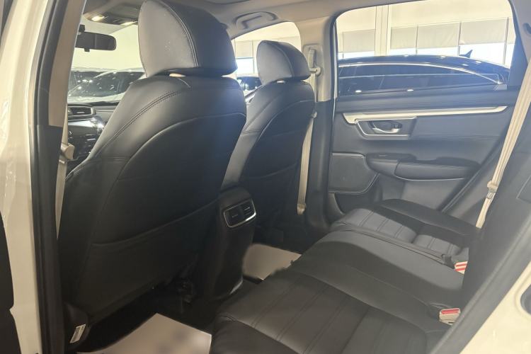 Used Honda CR-V 2021 240TURBO CVT 2WD Comfort Version Interior 3