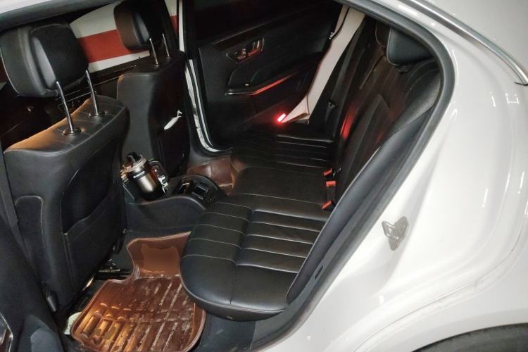 Used Mercedes-Benz E-Class 2015 E 200 L
