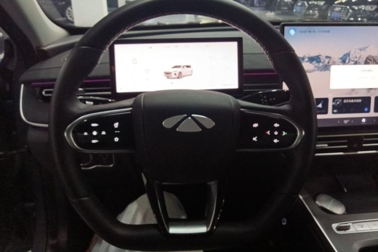 Used Chery Fengyun A8L 2025 1.5 TGDI 145 km Luxury Version