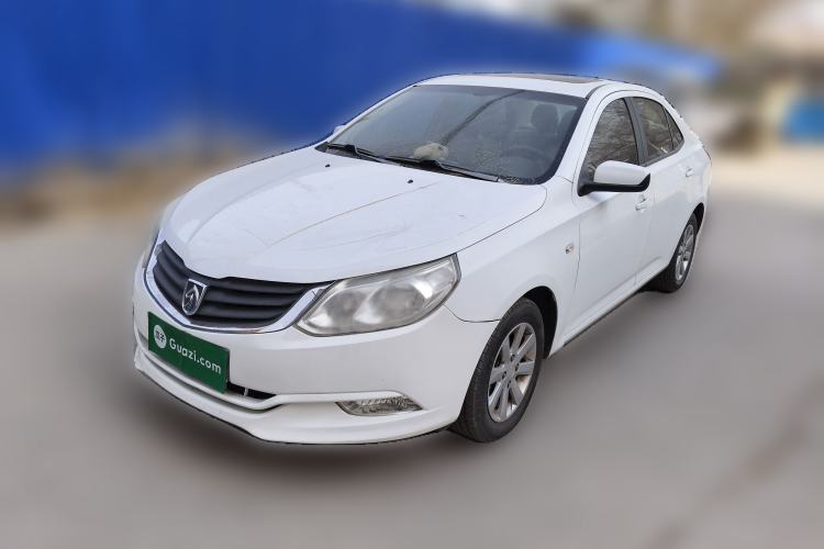 Used Baojun 630 2011 1.5L manual Elite version