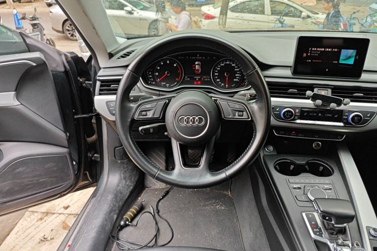 Used Audi A5 2017 Sportback 40 TFSI Fashion Model
