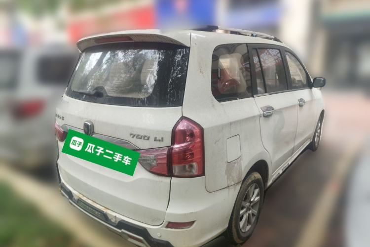 Used Jinbei 750 2015 1.5L Flagship Model