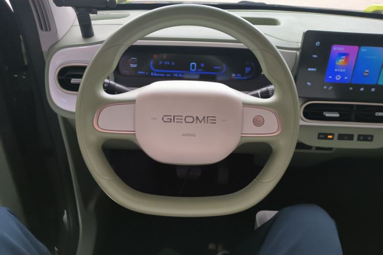 Used Geely Galaxy Panda 2025 210km Panda Rider Steering Wheel