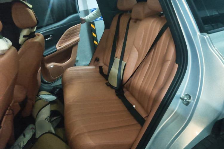 Used AION V 2024 Aion Tyrannosaurus 650 Smart Luxury Edition Interior 4