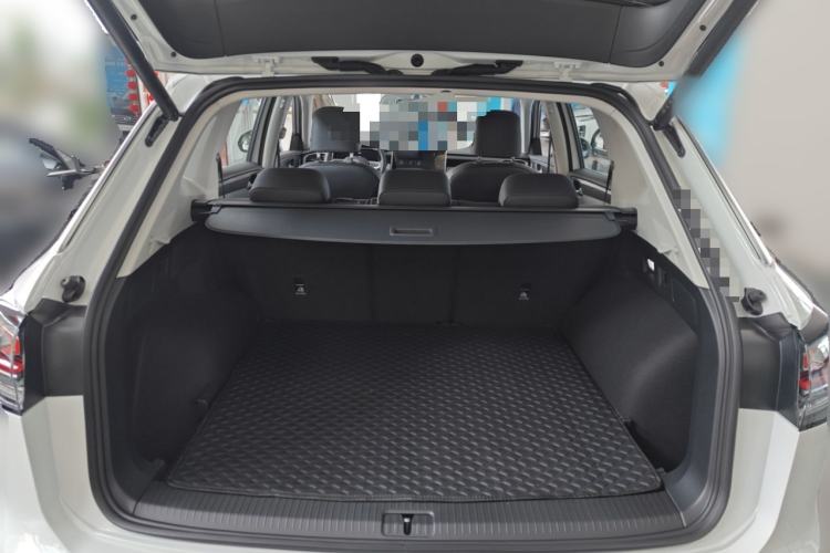 Used Volkswagen Tayron 2026 Model, 30 Million Vehicles Selected Version, 300TSI Trunk