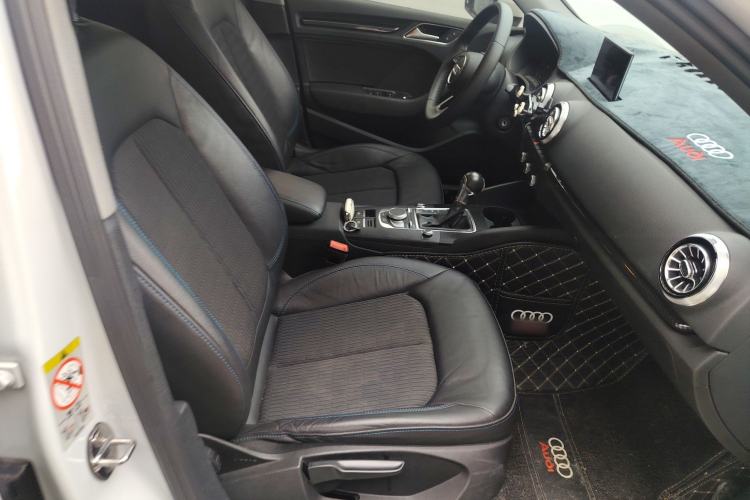 Used Audi A3 2019 Limousine 35 TFSI Fashion Edition China V standard
