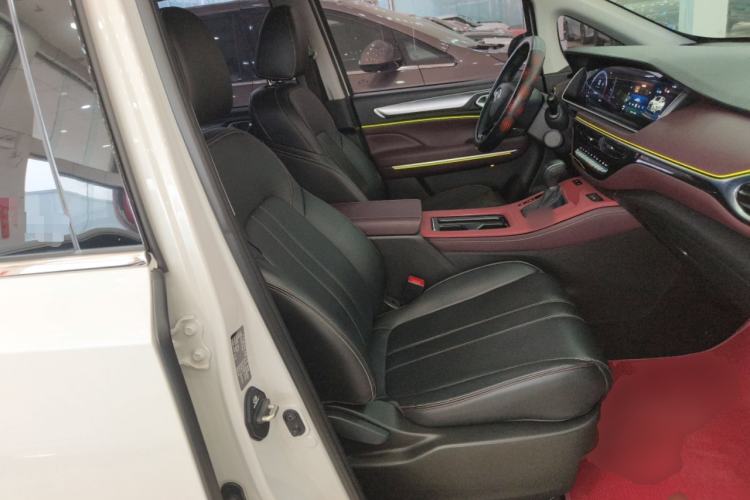 Used GAC Trumpchi M6 2023 PRO 270T DCT Luxury Edition Right Front Seat