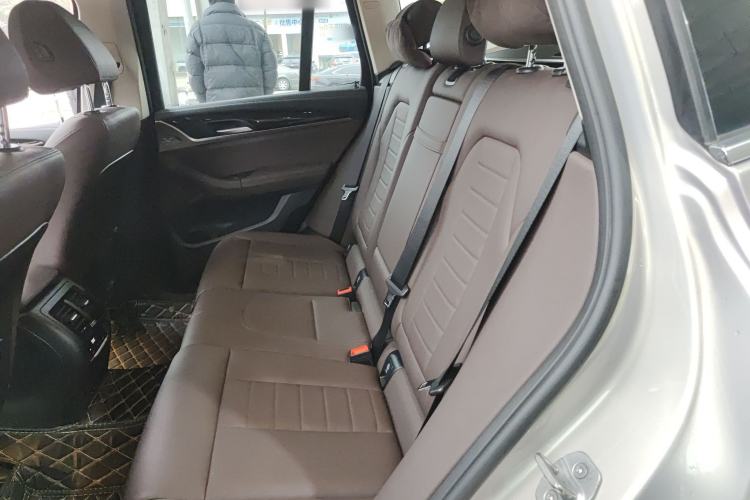 Used BMW X3 2020 xDrive25i Luxury Package Left Rear Seat