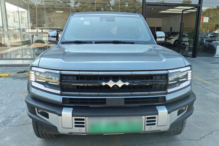 Used Formula Leopard Leopard 5 2024 Cloud Ride Luxury Edition