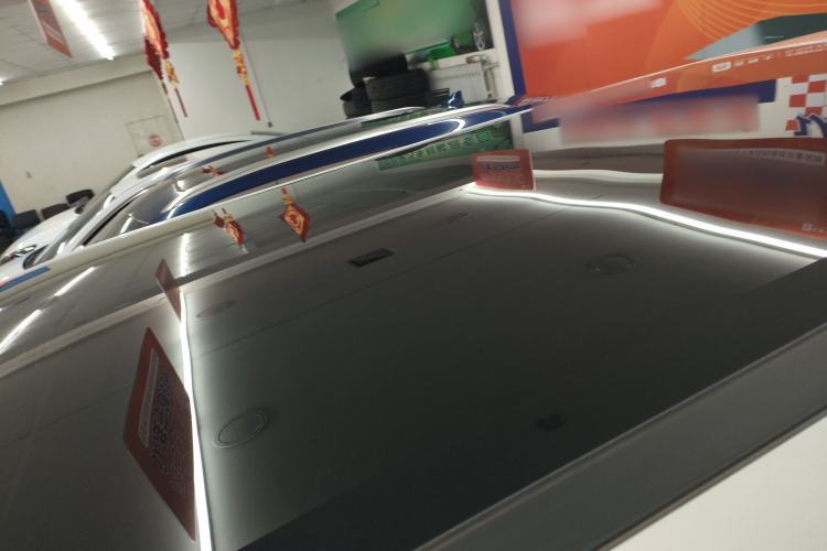 Used XPeng X9 2024 702 Ultra-Long Range Pro Roof