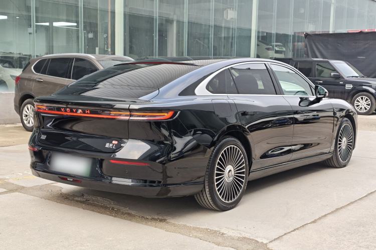 Used VOYAH Lantu Chiguang L 2026 Four-Wheel-Drive Ultra
