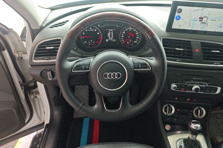 Used Audi Q3 2015 35 TFSI Comfort Model