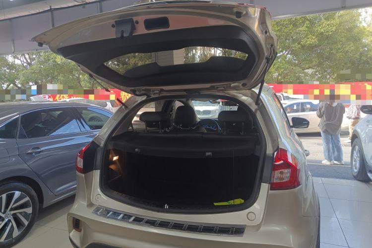 Used Geely Auto Vision X3 2017 1.5L Automatic Elite Model Trunk