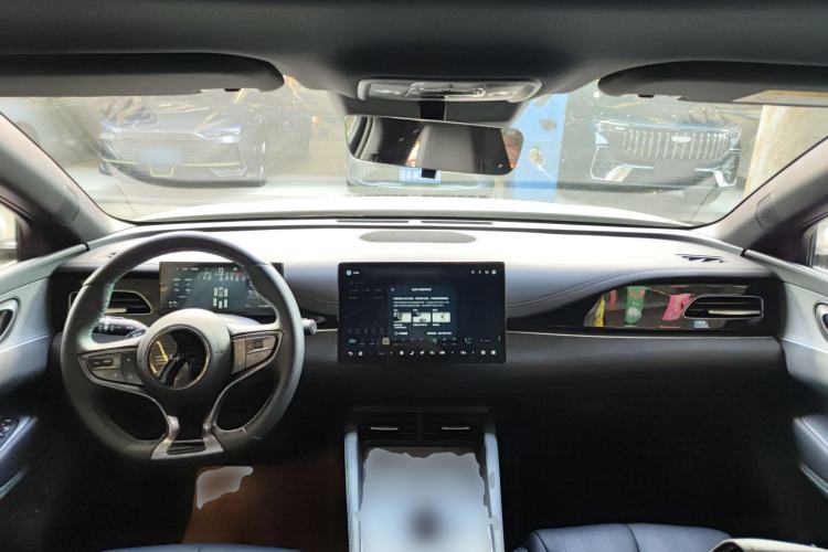 Used BYD Seal 06 New Energy 2025 DM-i Smart Drive 120KM Deluxe Model Center Console