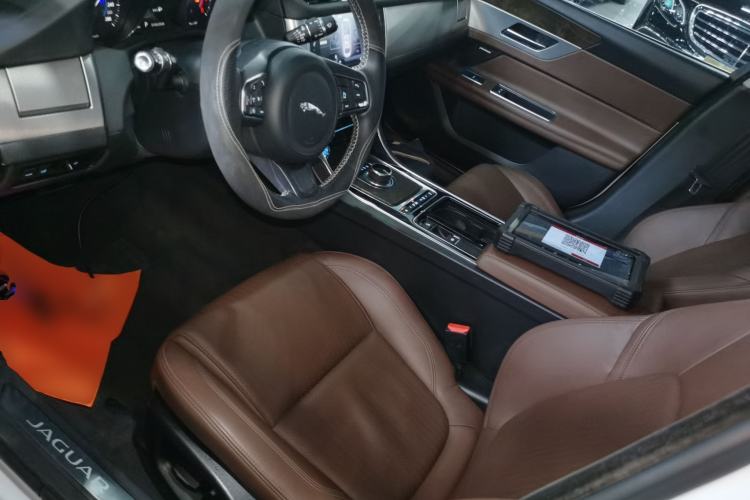 Used Jaguar XFL 2017 XFL 2.0T 240PS Luxury Edition
